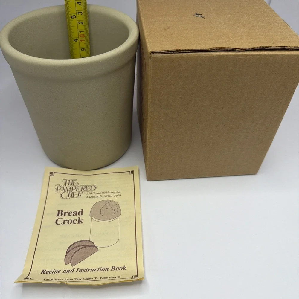 Pampered Chef Stoneware Bread Baking Crock with Recipes & Box Kitchenware New